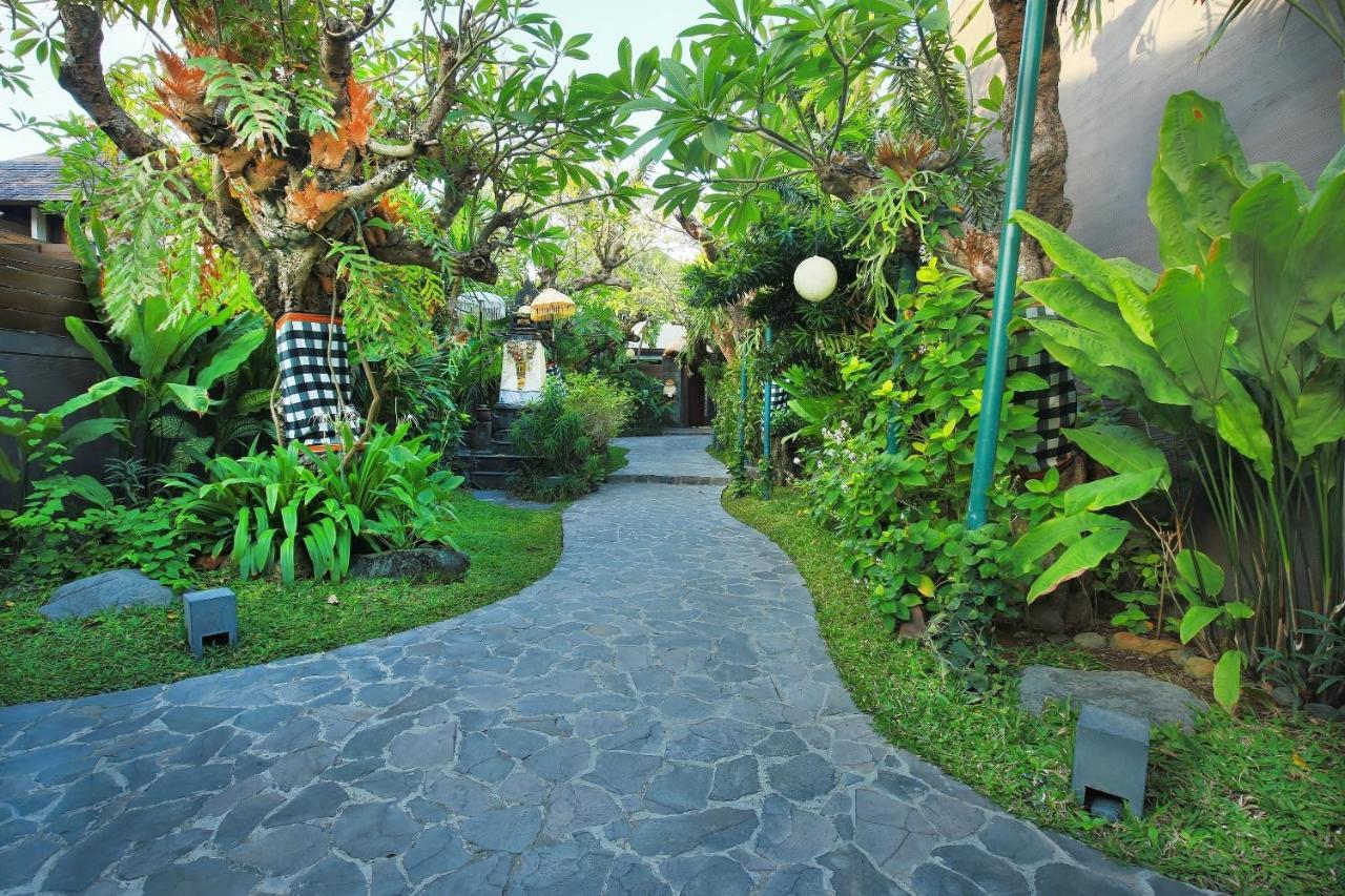 Le Jardin Villas Seminyak Ngoại thất bức ảnh